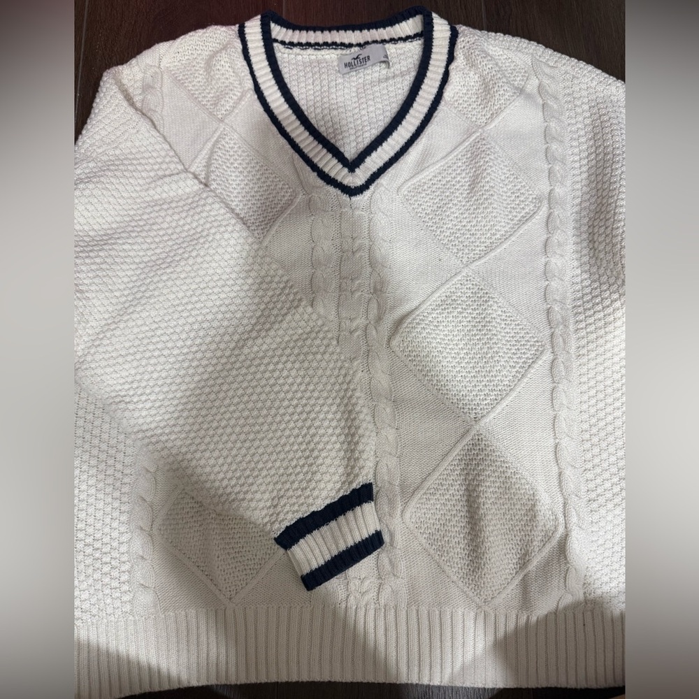 Hollister Sweater